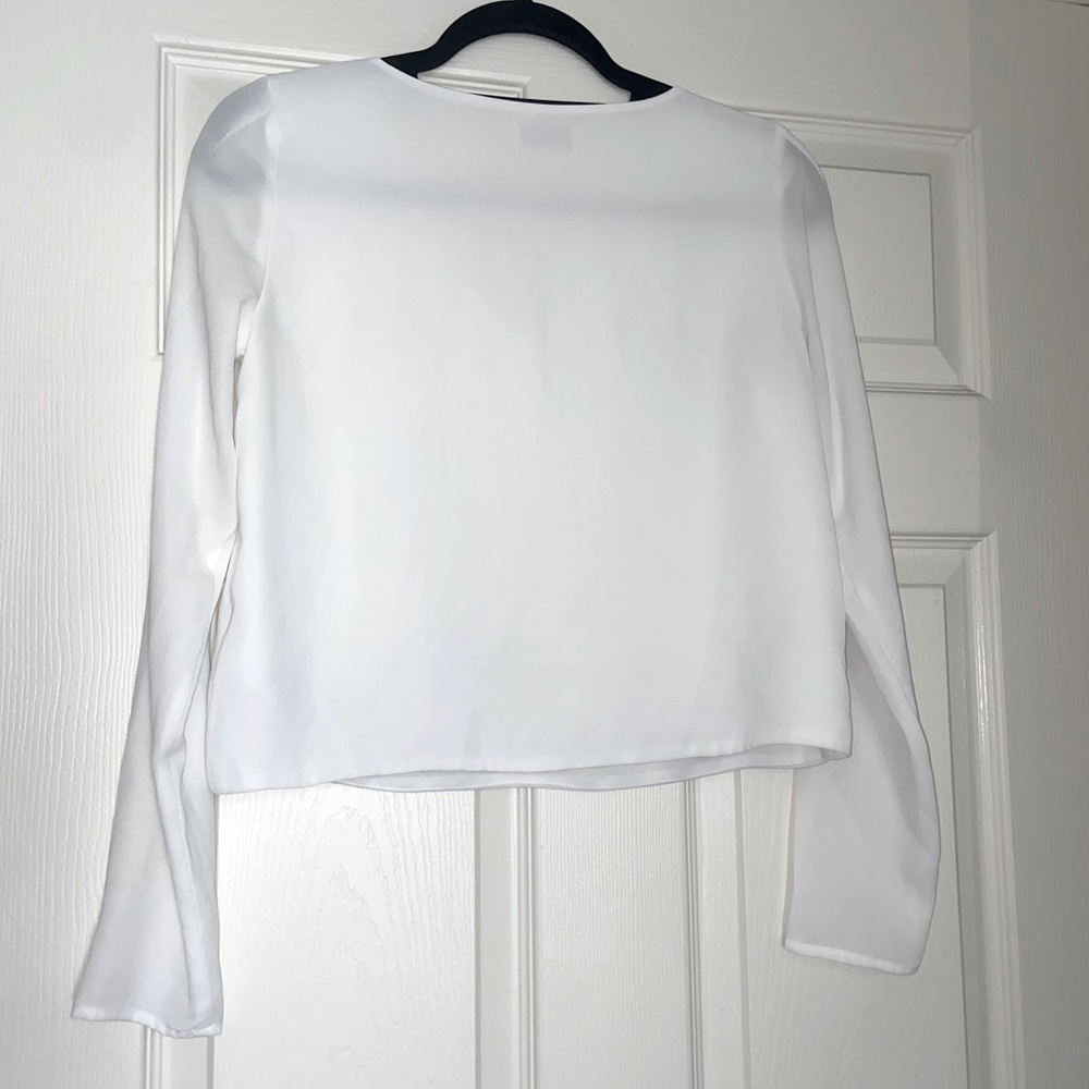 SOLD Aritzia Babaton Murphy Longsleeve Blouse in Espace - Picture 8 of 12